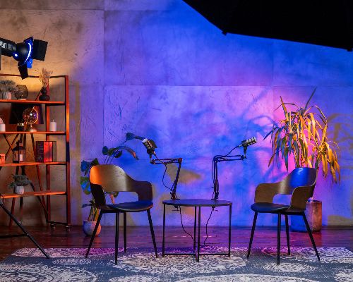 Studio professionnel vs home studio : quel choix pour votre podcast